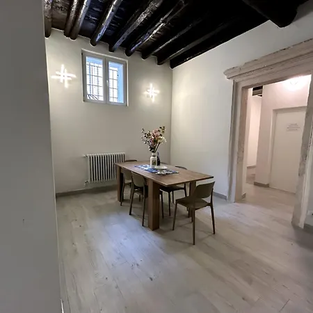 Apartment Al Campanile
